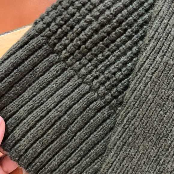 Sweater Lucky Brand size L NWT green olive - Picture 10 of 12